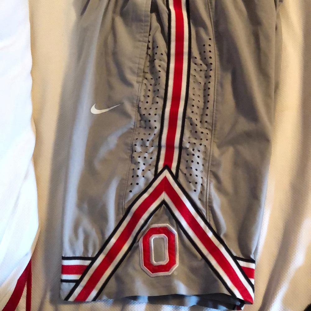 Ohio State Stitched Basketball Shorts Men’s Small